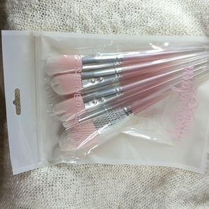 Slmissglam Beauty Pink-Ombre Brush, Eight (8) Brush Set